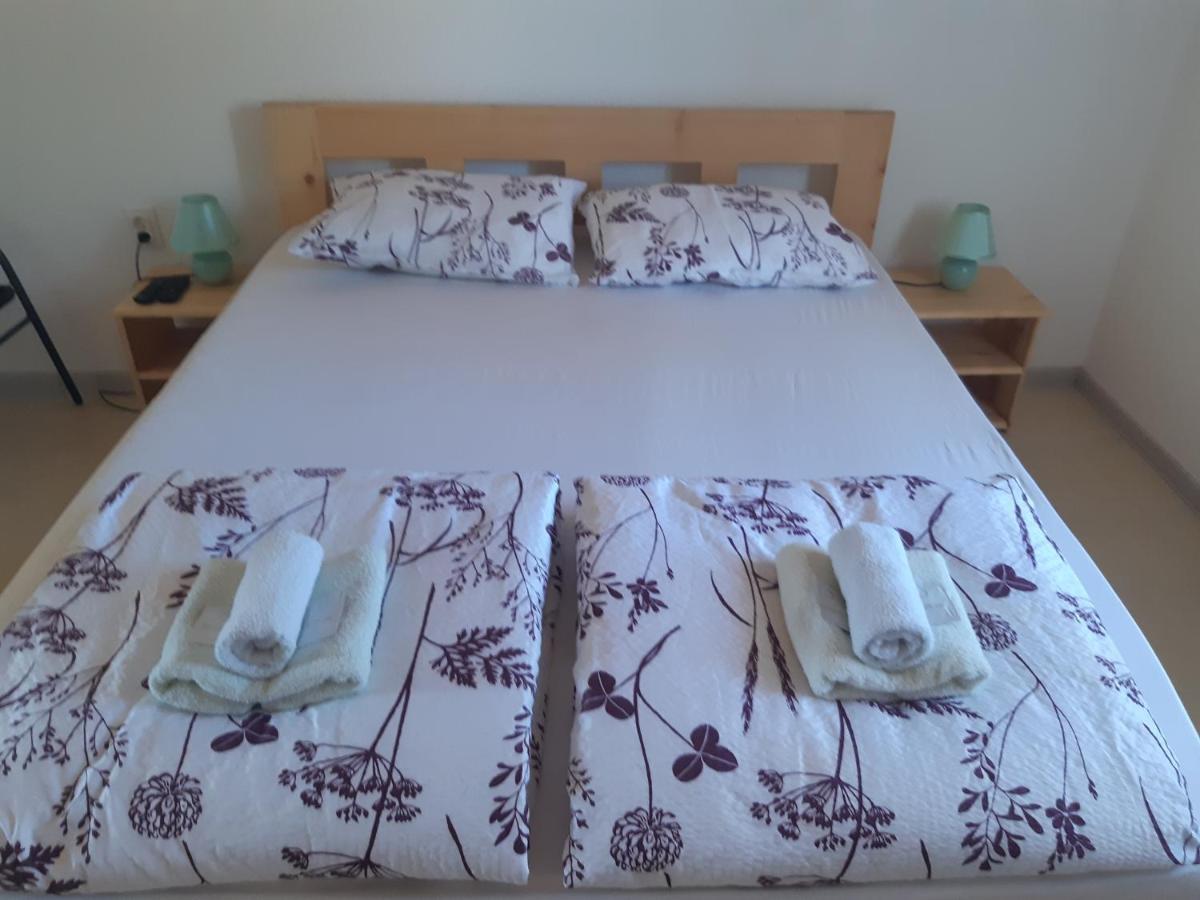 Mirella Rooms ปาลิช ภายนอก รูปภาพ